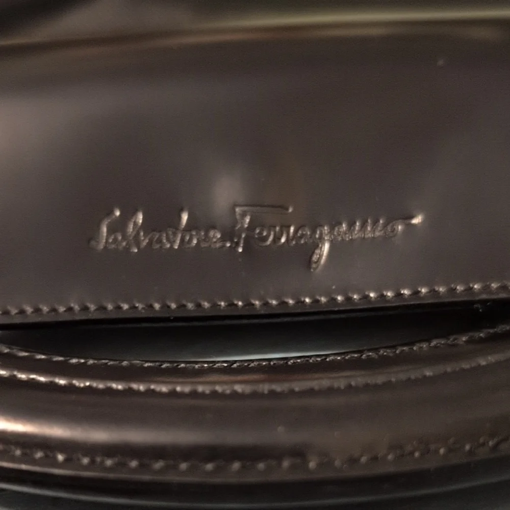 Salvatore Ferragamo Black Tote Bag Italy Big Leather Handles Stylish - Picture 14 of 15